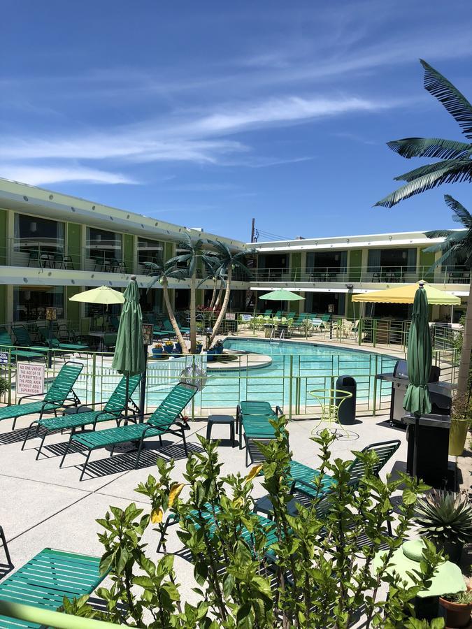 Caribbean Motel Wildwood Crest Bagian luar foto